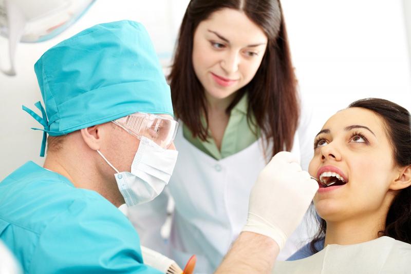 Можно ли делать анестезию при лечении зуба кормящей маме thumbnail
